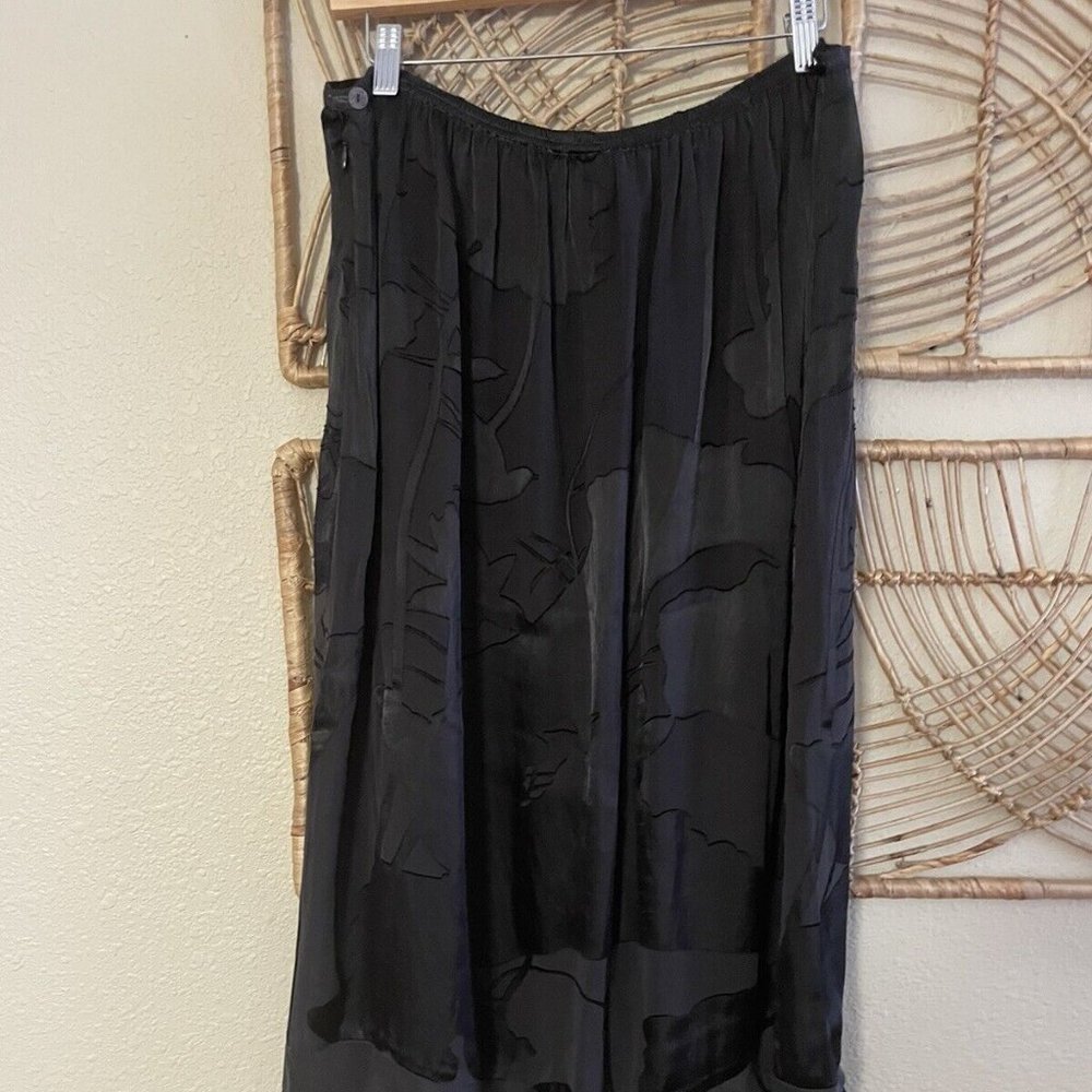 Citron Black Floral Skirt